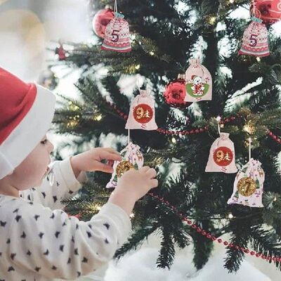 Christmas Countdown Calendar Bag Drawstring Candy Gift Pouch