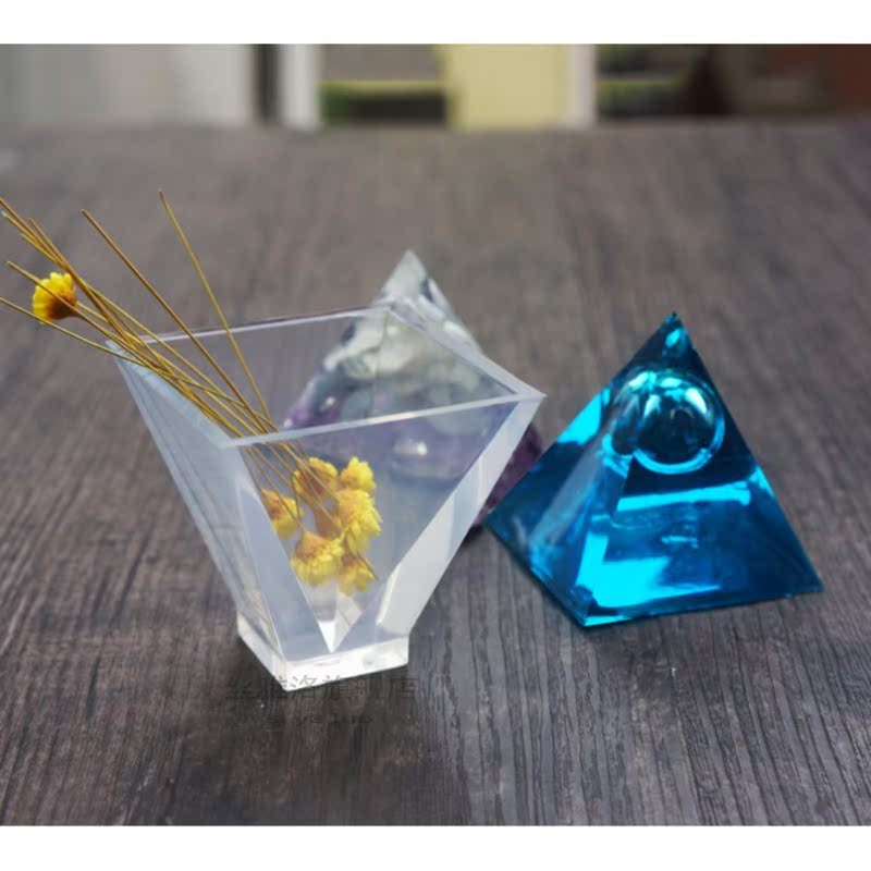 New Silicone Pyramid Mould Resin Home Decorative Mold Craft