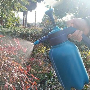 Home Garden Water Spray Watering Pot Gardening Tools Manual