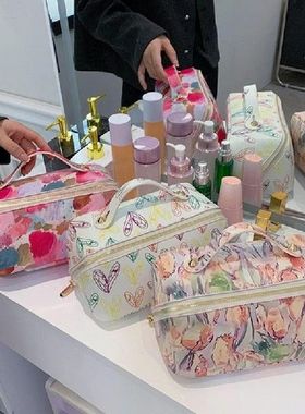 Travel Makeup Bag Easy Carrying Toiletry Pouch Opens Flat