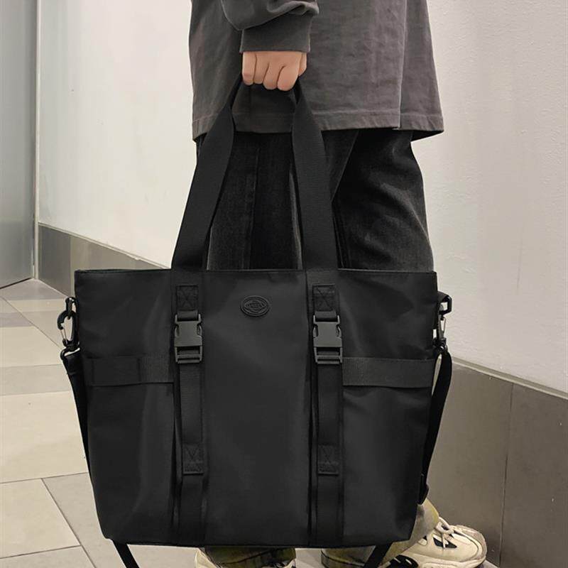 正宗大容量斜挎包男包潮牌时尚休闲单肩包学生上课手提包电脑包托