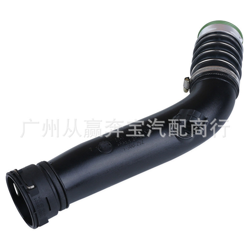 进气硬管 涡轮增压管 进气管接头适用于宝马 X1 Z4 13717588283