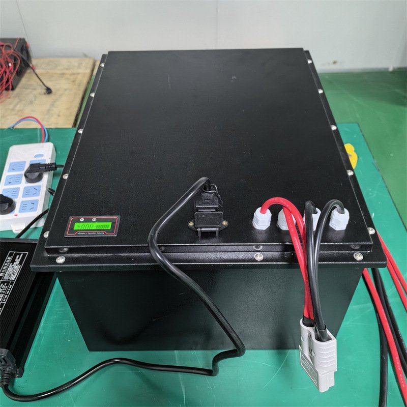 供应  车载动力电瓶 72V200ah磷酸铁锂电池  高尔夫球车锂电池