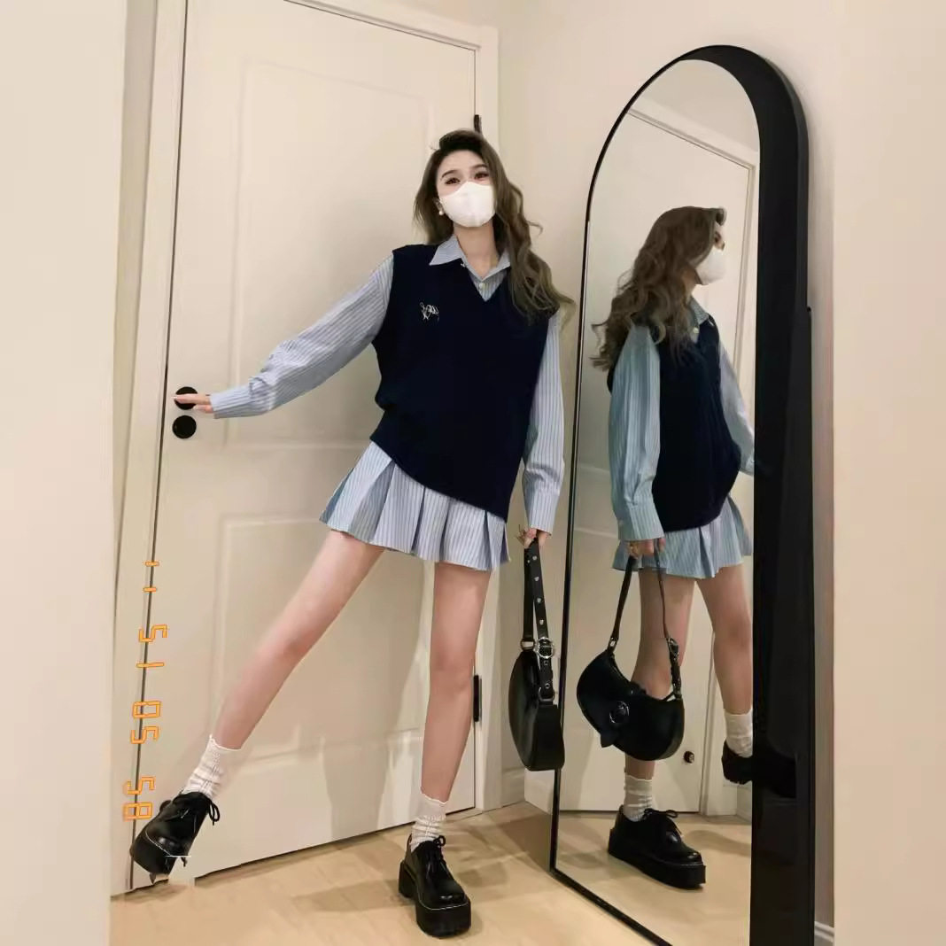 韩系学院风长袖条纹衬衫连衣裙女收腰裙子+针织背心马甲两件套装