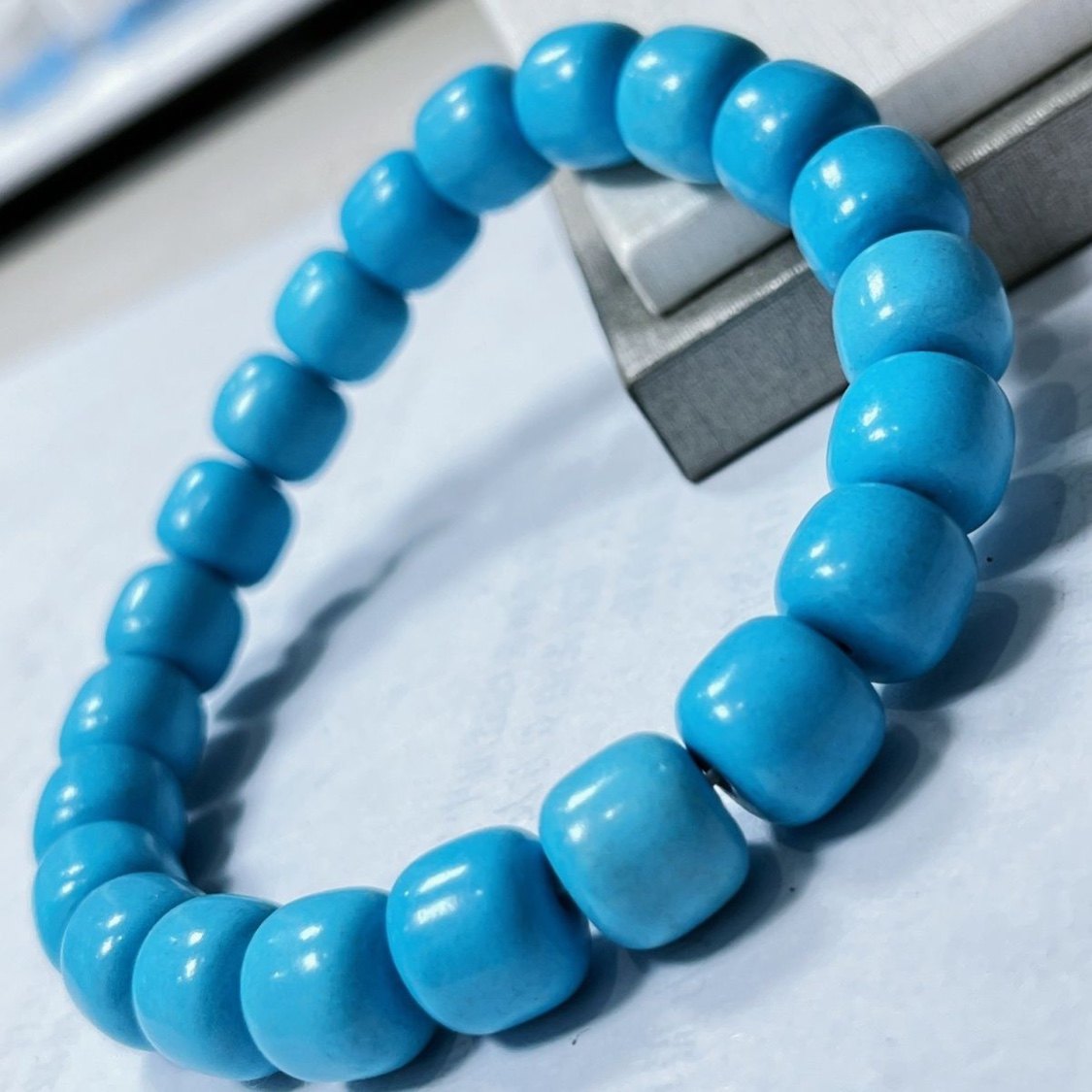 호북 천연 원시 미네랄 높은 도자기 청록색 구식 배럴 구슬 팔찌 남성과 여성을위한 장난감 단일 원형 팔찌 팔찌 변색