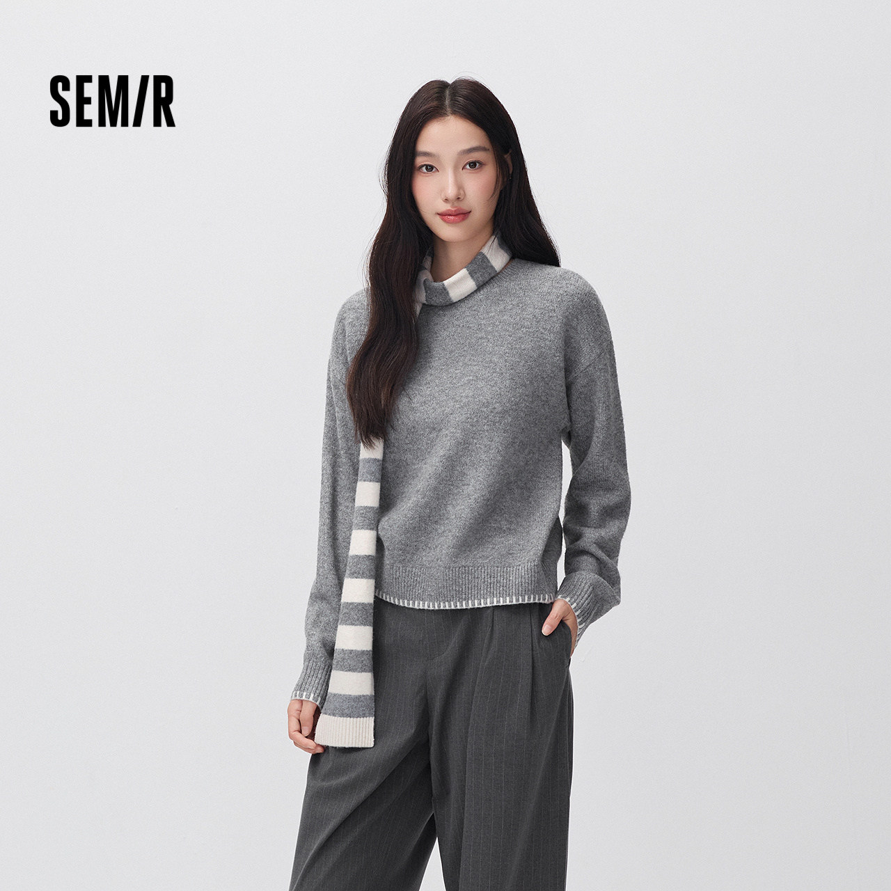森马时尚条纹围巾圆领撞色毛衣女