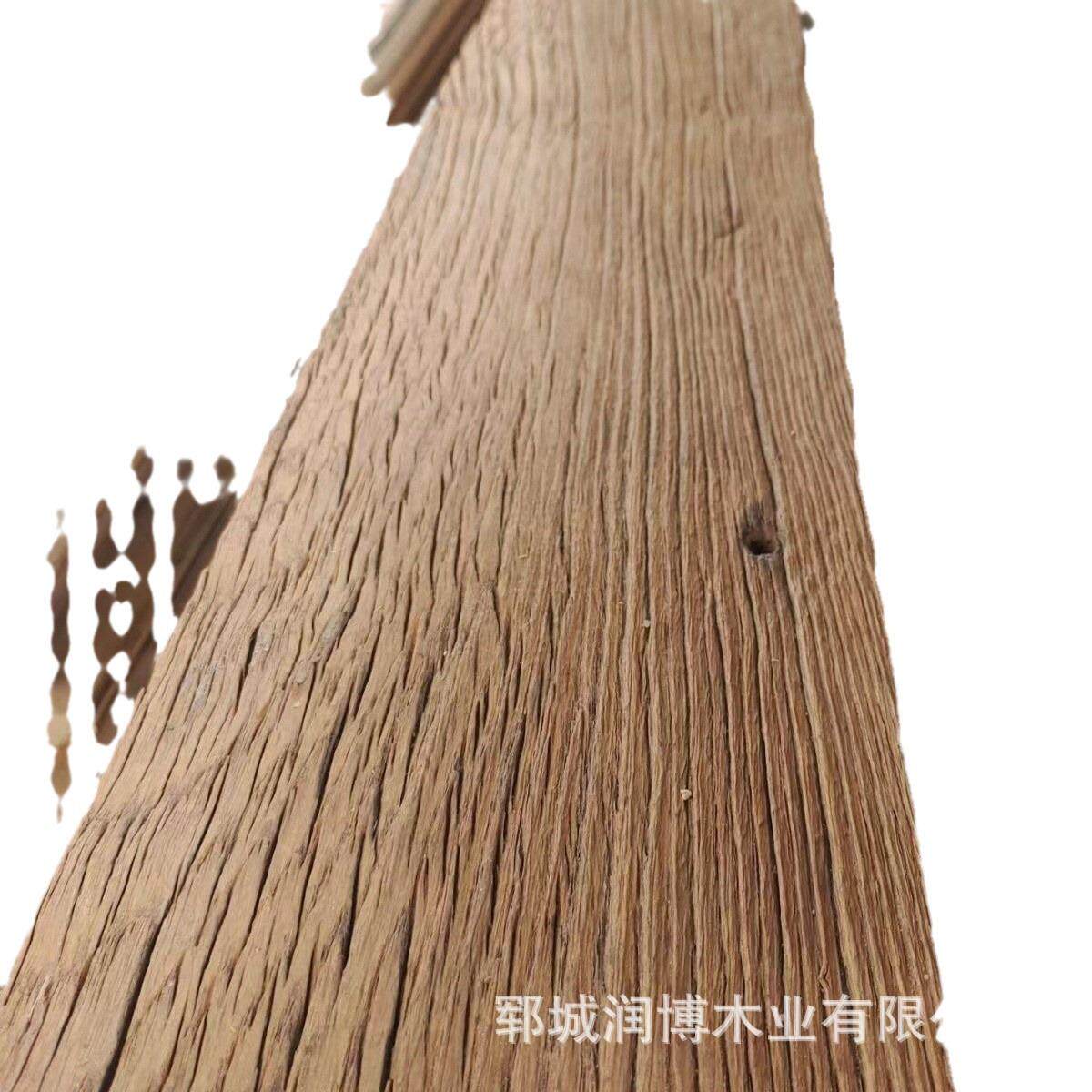 旧木板实木地板风化复古厂家供应做旧老榆木板原木阳台地面老木板