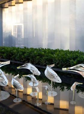 户外不锈钢鱼雕塑金属艺术墙面水池景观售楼处装饰品抽象鱼群摆件