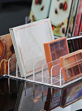 7 Compartment Transparent Acrylic Eyeshadow Palette Storage