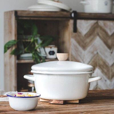 Japanese style porcelain enamel pear shaped soup pot with