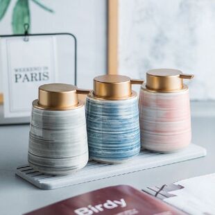 Model Room Bathroom Hand Sanitizer Shower Gel Shampoo