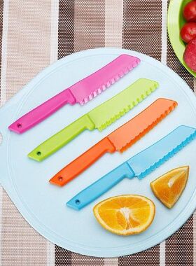 Sawtooth Cutter Plastic Fruit Knife Safe Kitchen Knife Kids