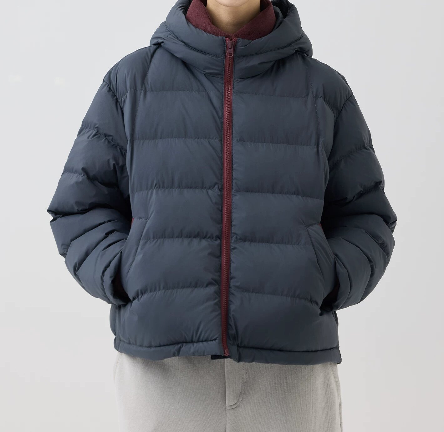 斯琴冬季黑色连帽宽松保暖棉服