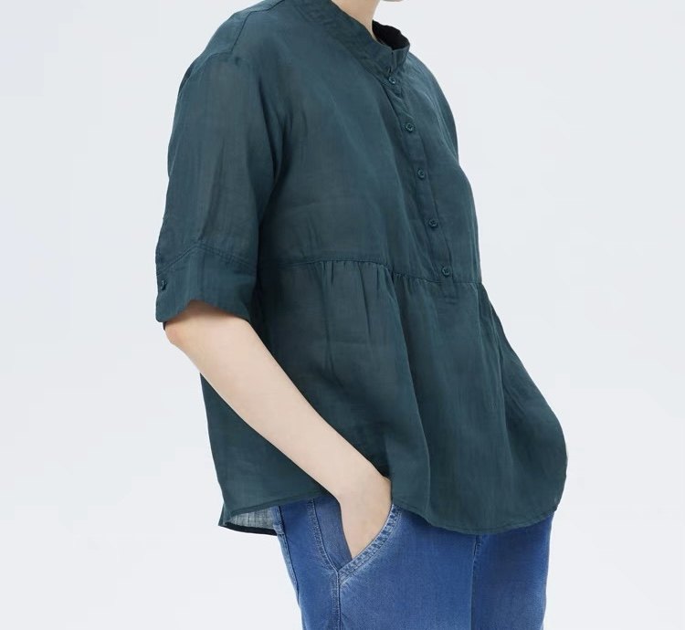 斯琴2023夏专柜正品女苎麻绿色立领套头落肩五分袖衬衫 BCXS02004
