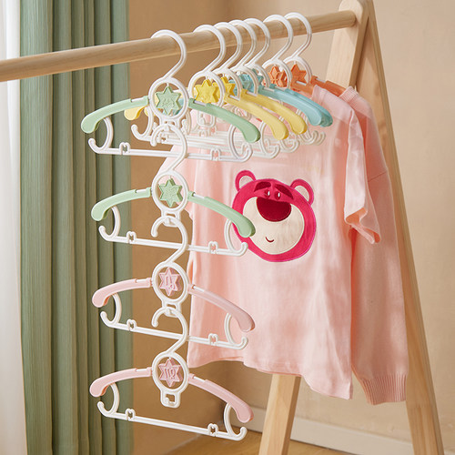 伸缩款，可以上下连挂节省空间。