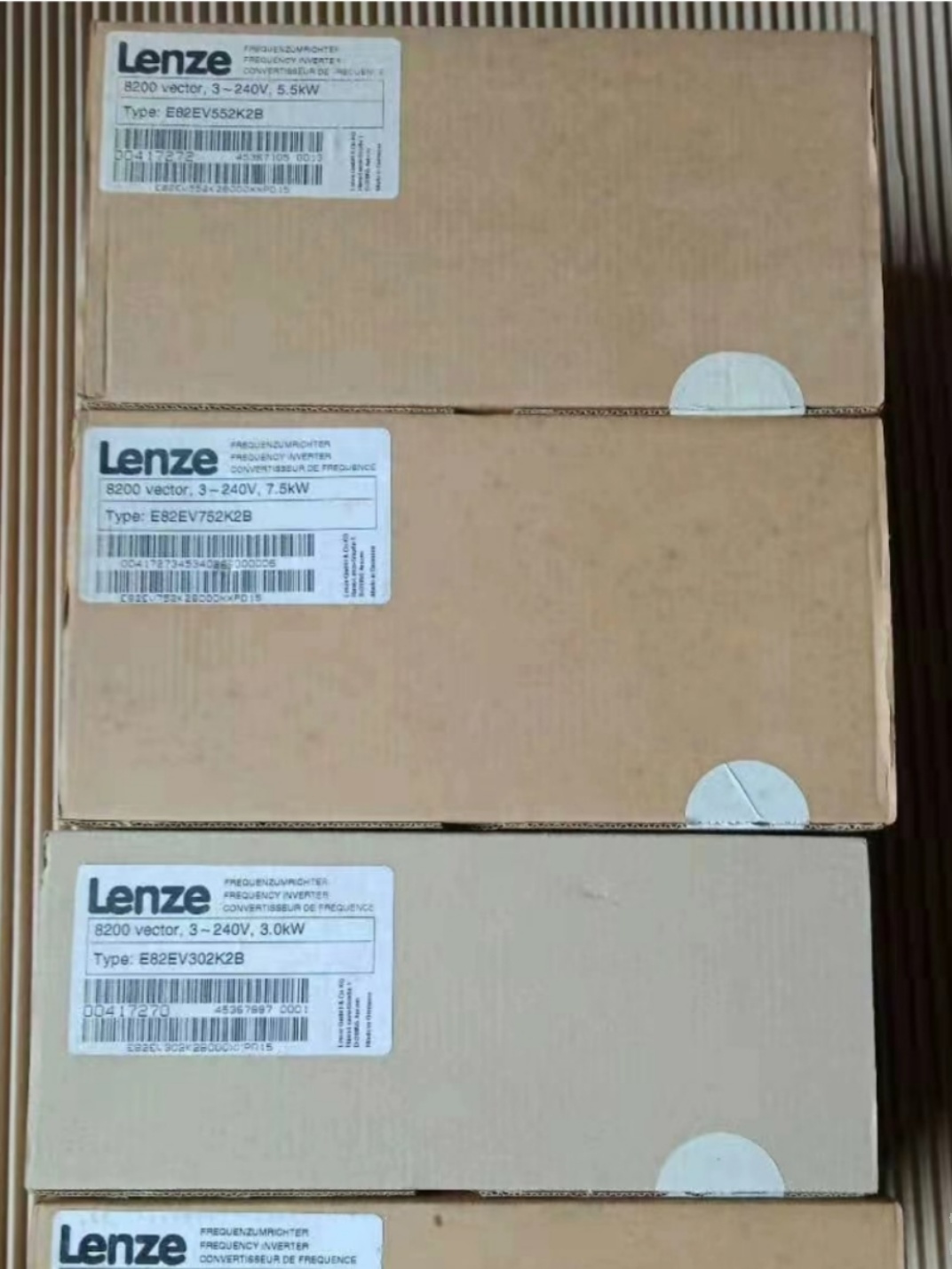 销适用Lenze伦Z茨8200盘系变频器操作列面板E 82BC键控制器现厂