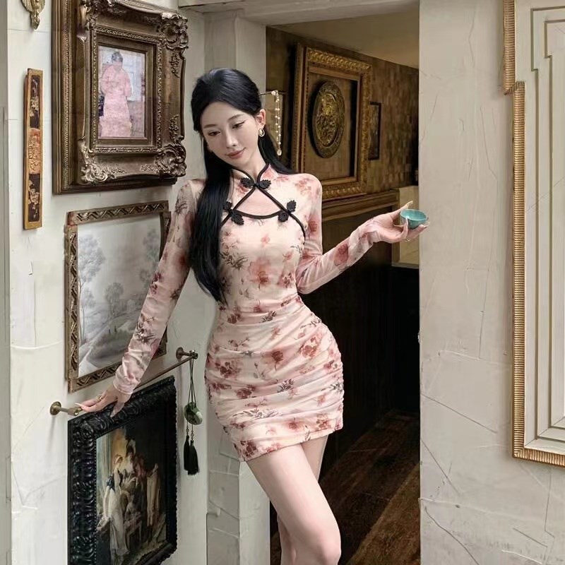 新中式旗袍改良年轻款少女国风复古印花收腰修身性感短款连衣裙夏