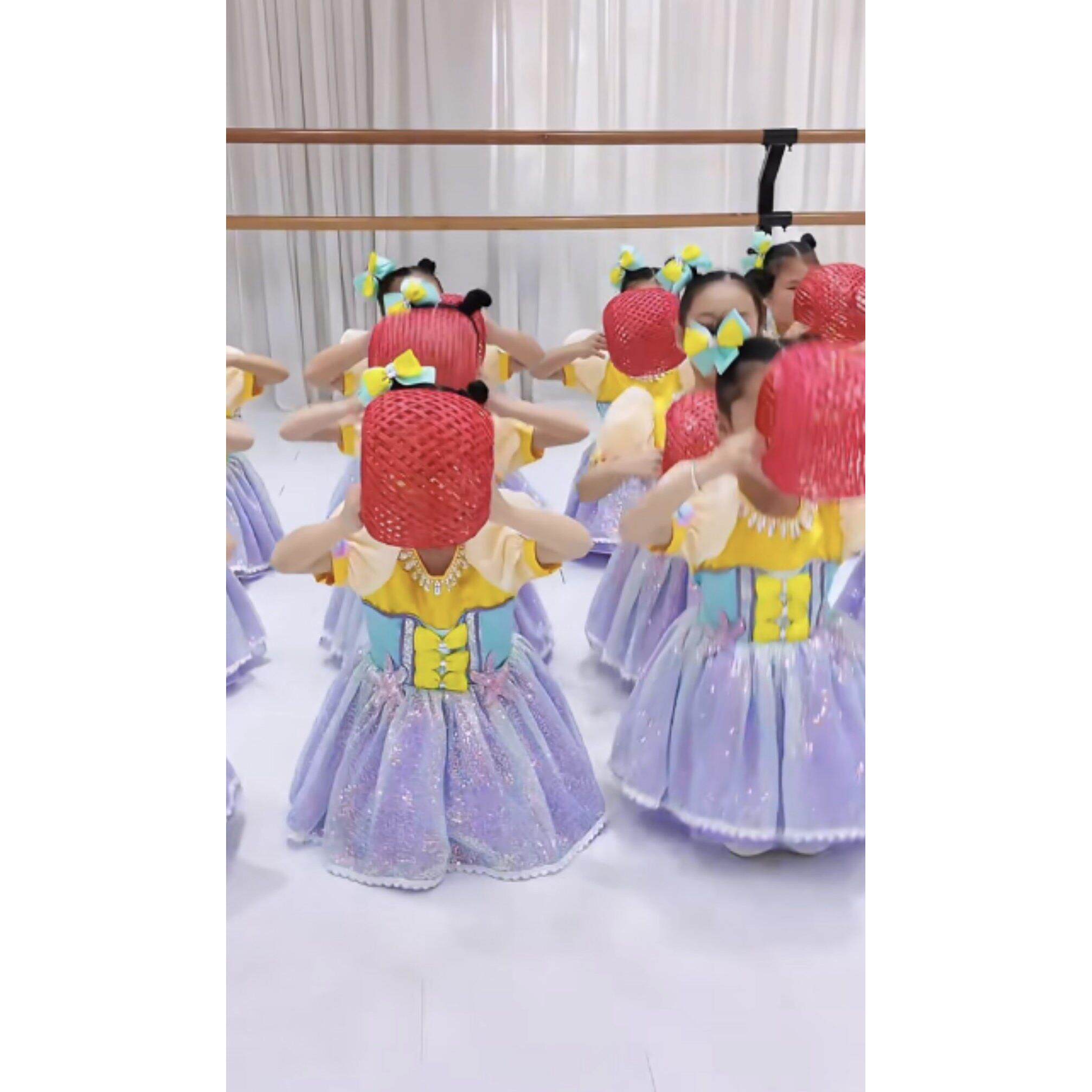 新儿童演出服女童公主风棒棒糖舞蹈服亮片蓬蓬裙糖果童心表演服装