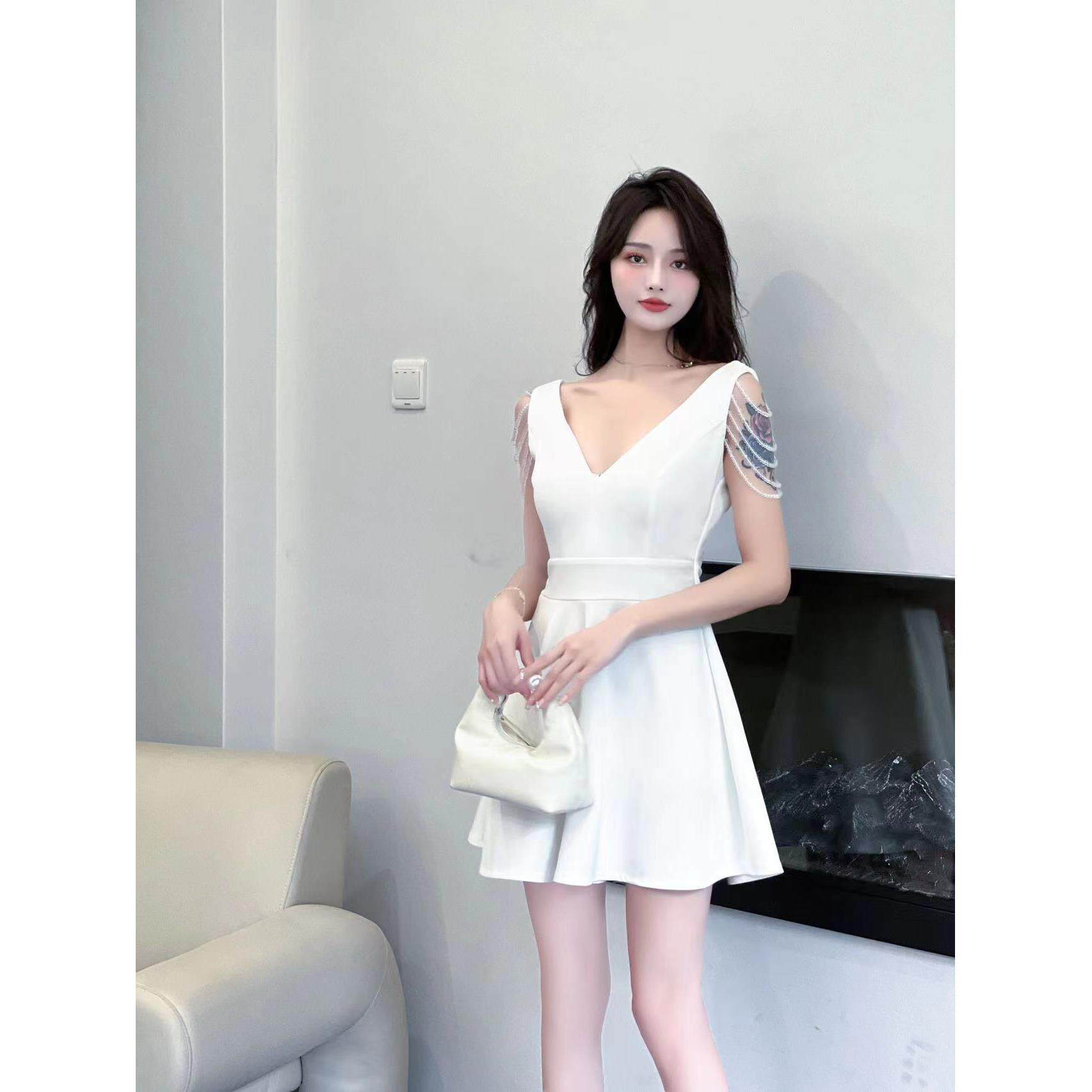 夜店女装新款领低胸性感显瘦连衣裙桑拿足浴技师主诗工作制服