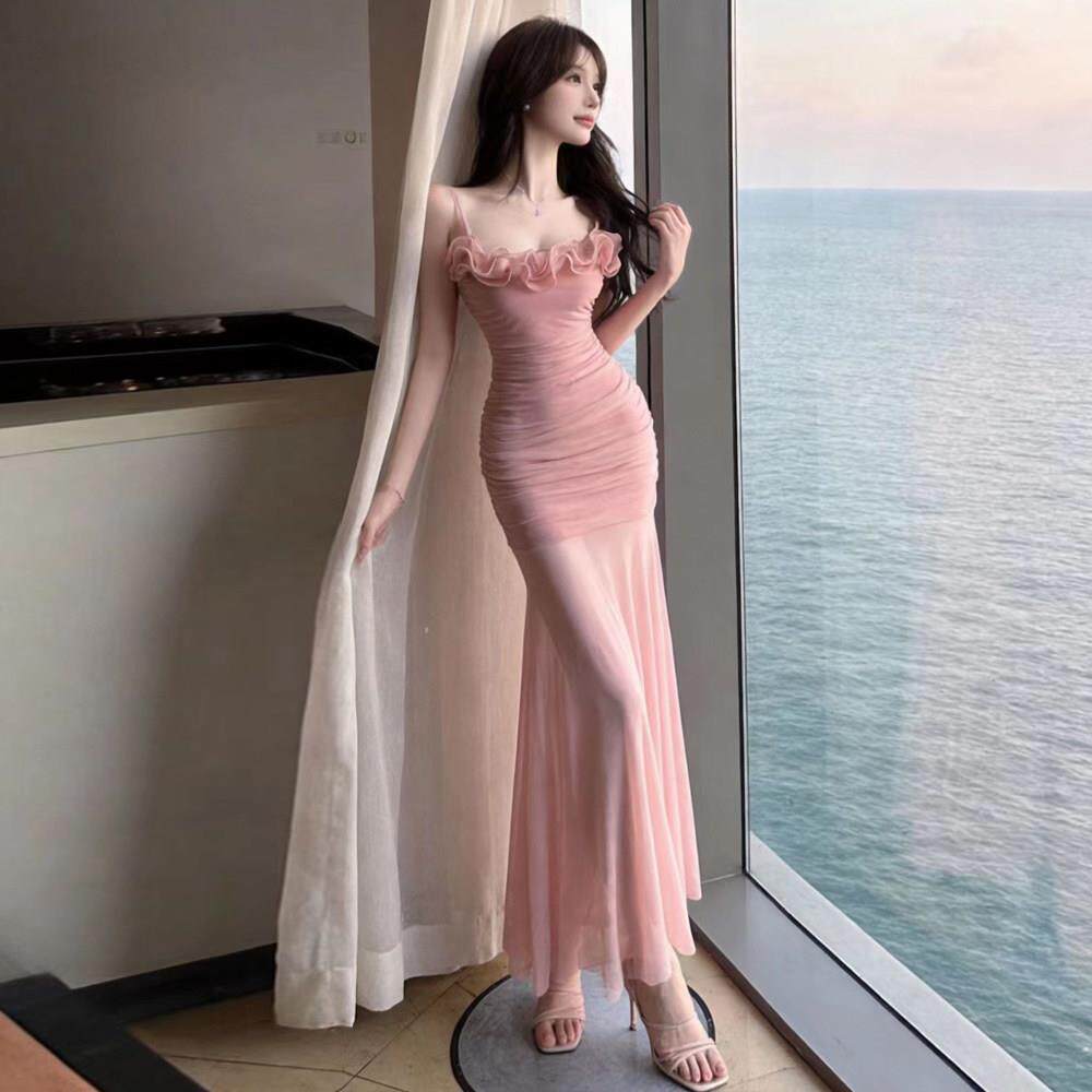 浪漫纯欲性感露锁骨吊带洋装花边设计高腰露背修身显瘦度假长裙