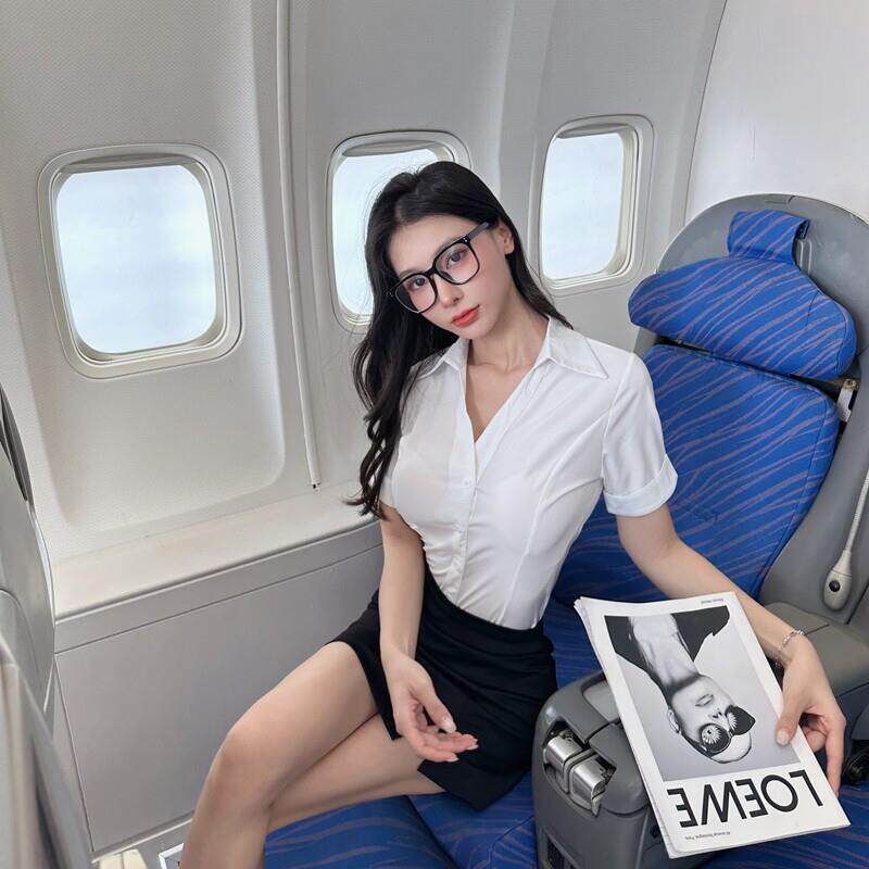 夏季女装网红制服套装修身性感白色领衬衫包臀短裙职业两件套