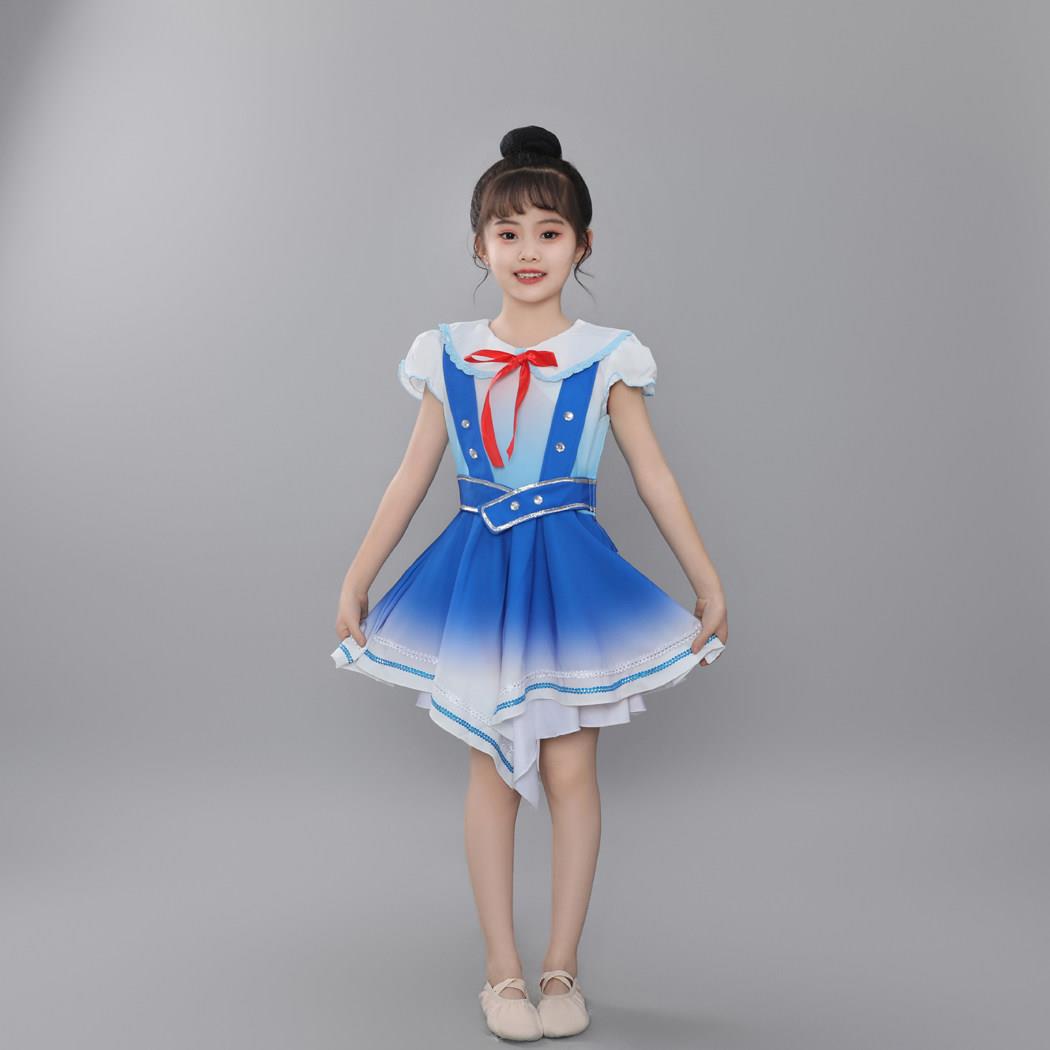 第十二届小荷风采红船的孩子舞蹈演出服女童变装表演服儿童合唱服图片