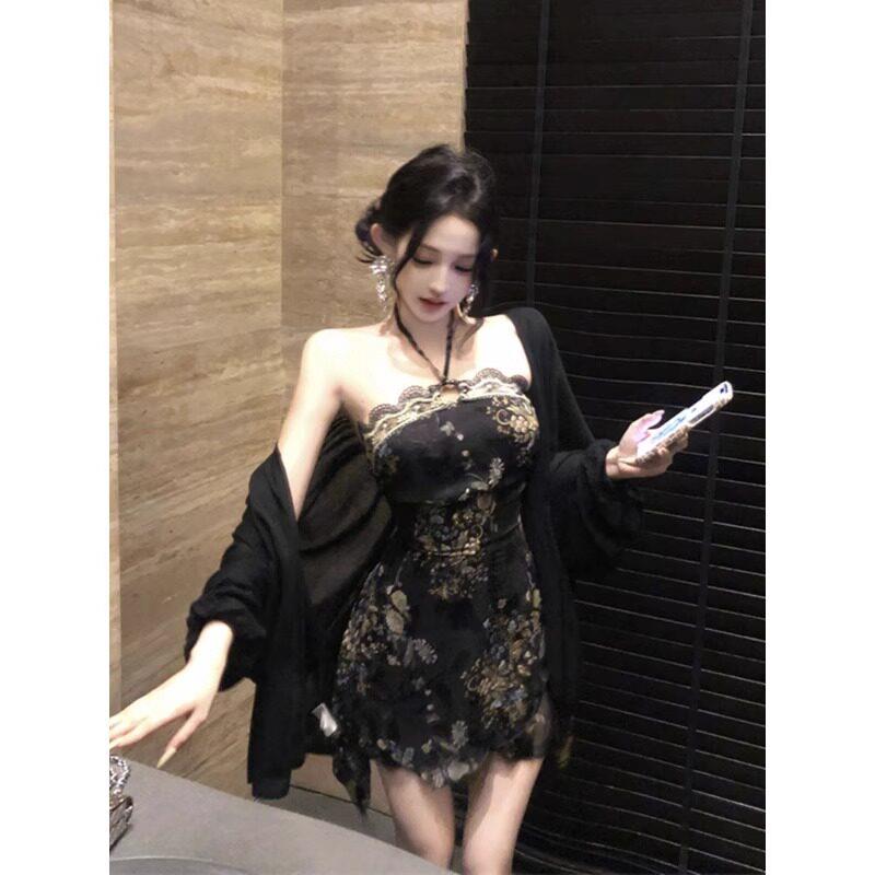 新中式国风碎花吊带连衣裙女秋冬纯欲性感包臀裙内搭挂脖抹胸裙子