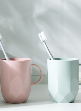 We'll have a cup with our mouths and a hand brush and a cup