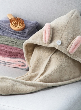 The dry-haired woman is super-smoking the water-speed dry-ha