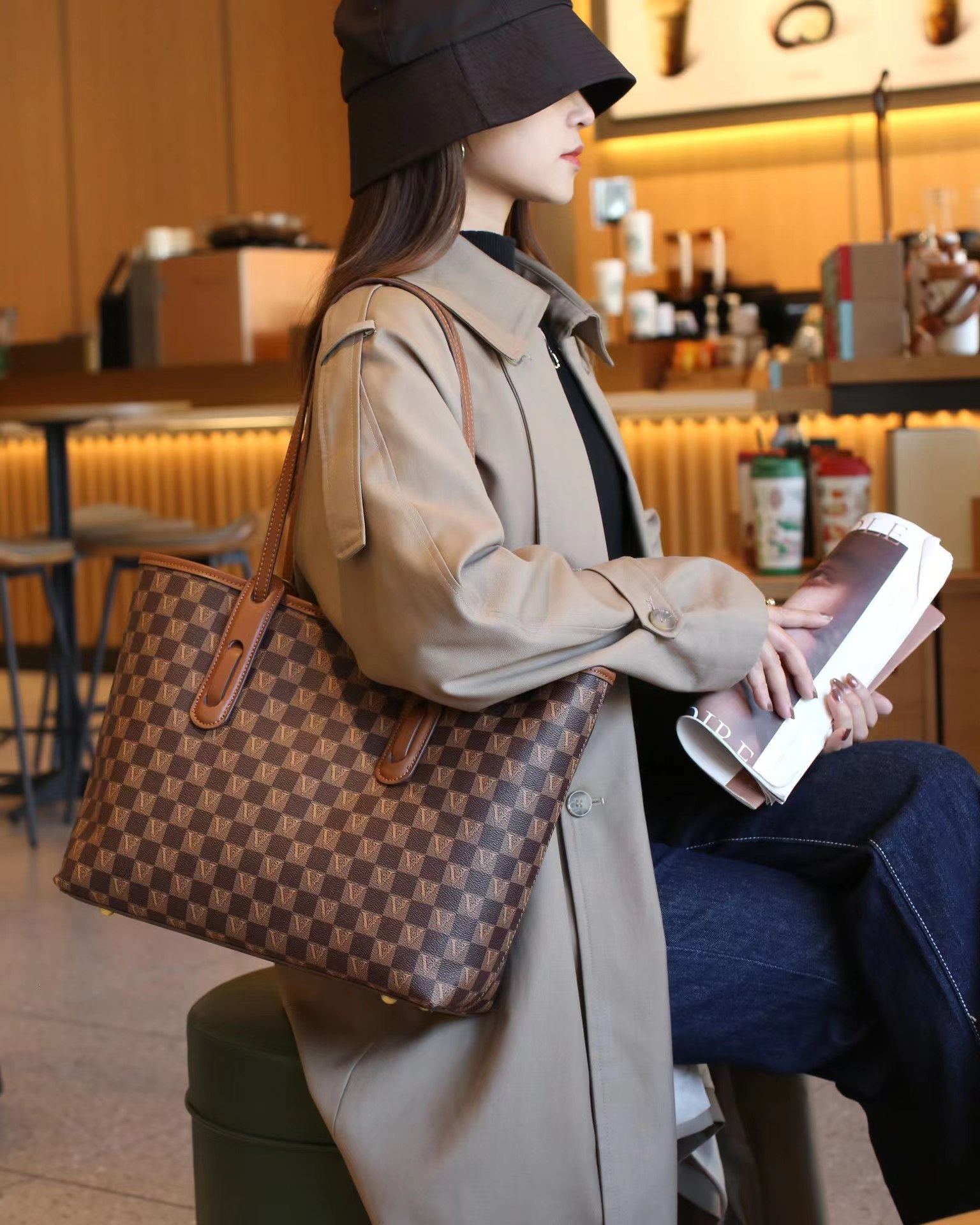 品牌包包女2025新款大容量托特包时尚通勤大包包百搭手提单肩包,箱包皮具/热销女包/男包,托特包,淘宝优惠券,粉丝福利购,淘宝优惠卷