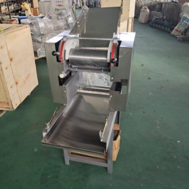 鲜商用小型湿面条机 全自动面面条673机 水皮包饺子压皮压面机图