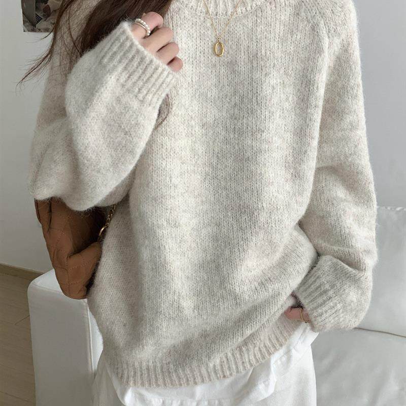 韩系慵懒风毛衣女秋冬季新款圆领软糯内搭宽松长袖套头针织衫上衣