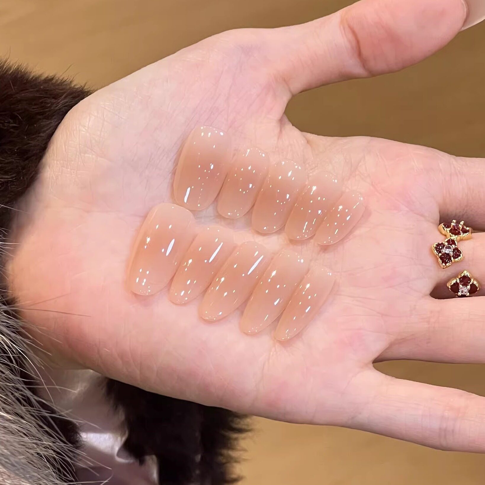 艺人冰透裸感简约高级感手工美甲穿戴甲甄嬛纯欲贵气显白指甲贴片,彩妆/香水/美妆工具,穿戴甲/甲片,淘宝优惠券,粉丝福利购,淘宝优惠卷