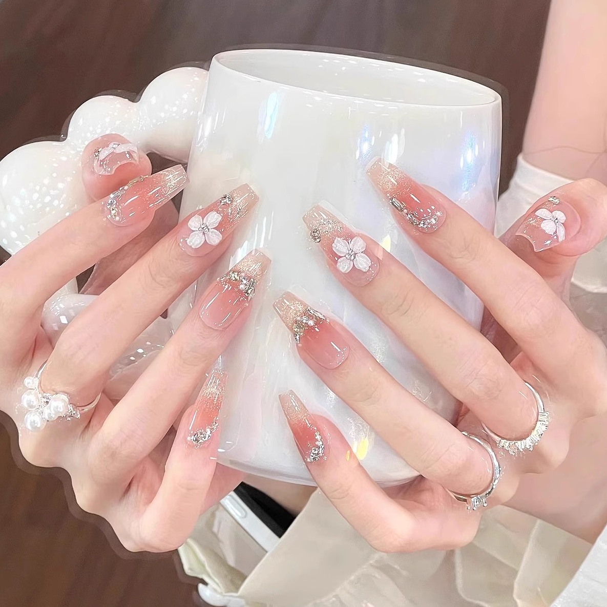 艺人冰透裸粉色手工美甲穿戴甲中长款2025新款高级感显白美甲贴片