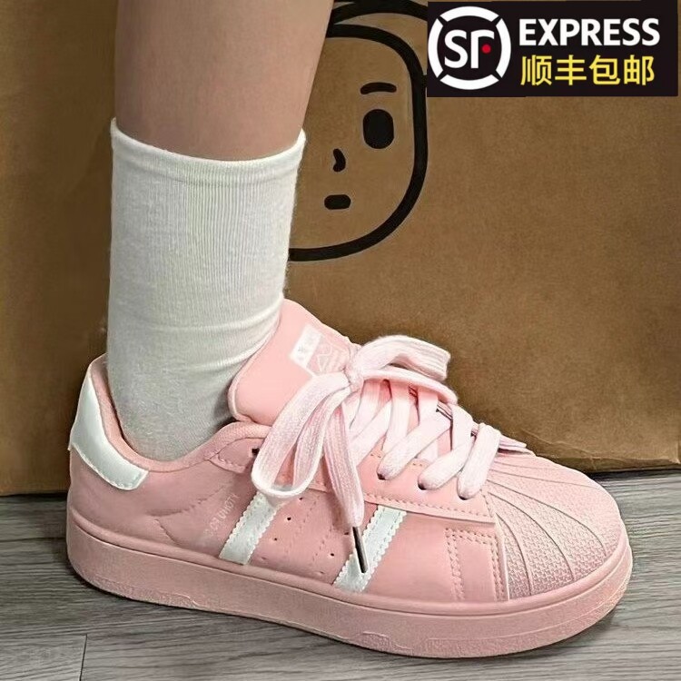 品牌春秋学生防滑耐磨小白鞋