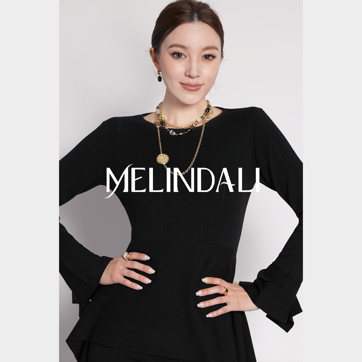 MELINDA LI【自在温暖】艺术感简约不规则剪裁竖条黑色针织套装