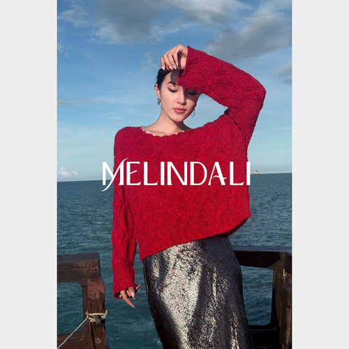 MELINDA LI玛瑙红绵羊毛绞花花边宽松复古文艺新年慵懒套头衫