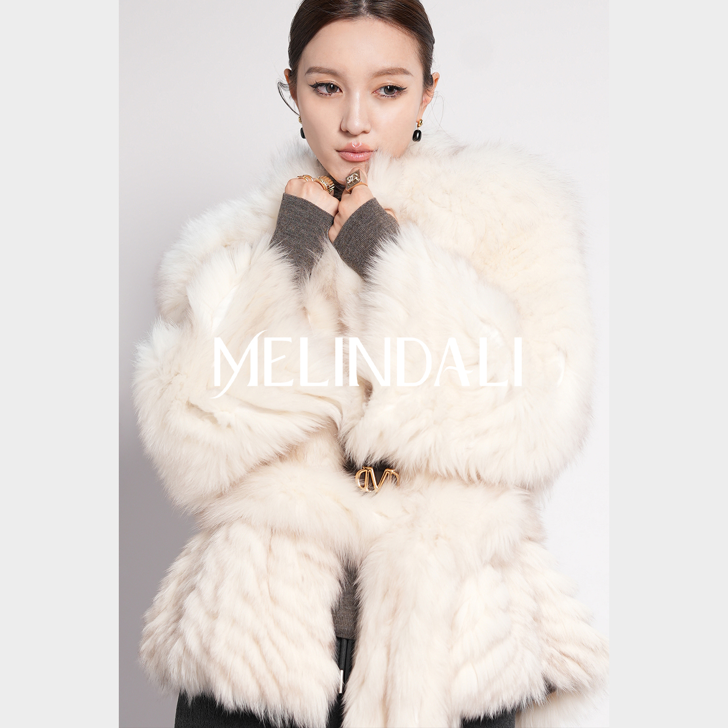 MELINDA LI【雪绒狐】黑标芬兰进口白狐蓝狐sagafurs宾霸皮草外套