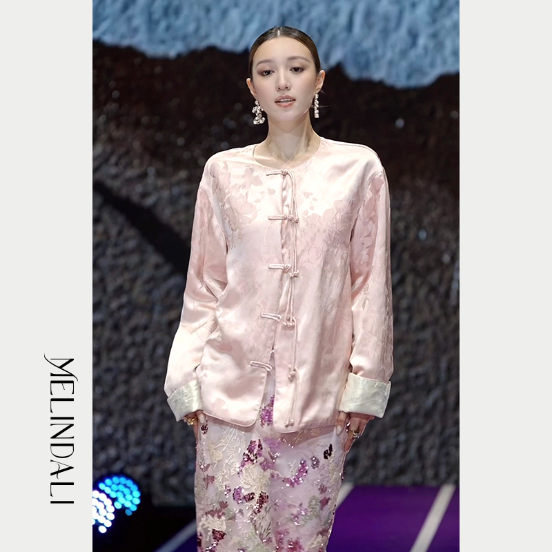 MELINDA LI【粉蝶图鉴】早秋新中式人丝蝴蝶提花圆领盘扣宽松外套