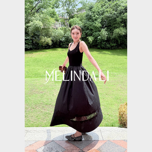 MelindaLi法式无袖连衣裙