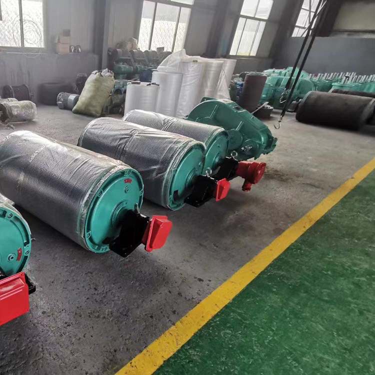 外置电动滚筒 油冷式电动滚筒 冷输送机橡胶滚筒包胶输送带外胶滚