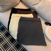 2026纯色高级感松紧腰a字百褶裙女打底遮臀屁帘叠穿针织a字半身裙