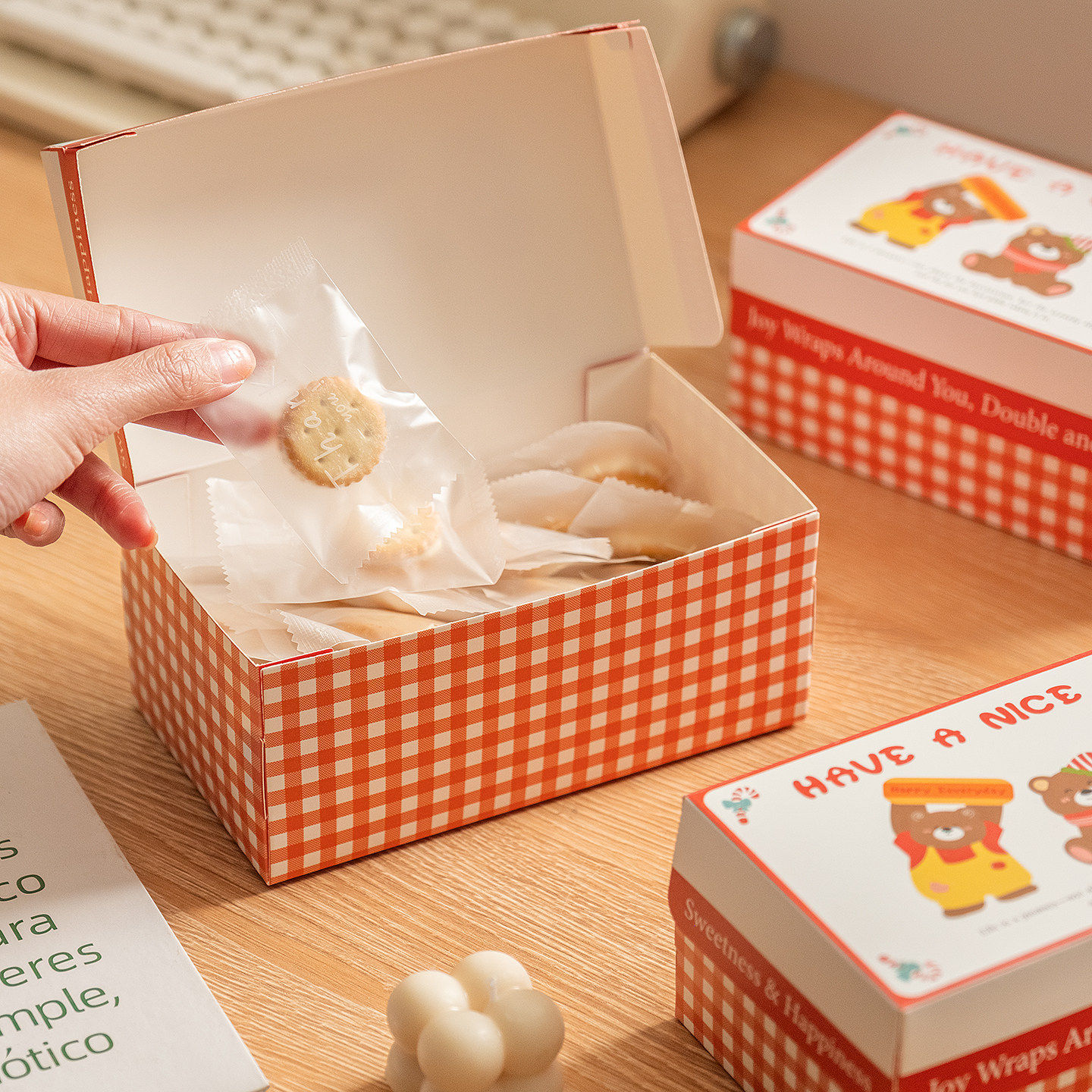 2026新款送礼物包装盒空盒糖果雪花酥饼干零食烘焙圣诞节新年礼盒