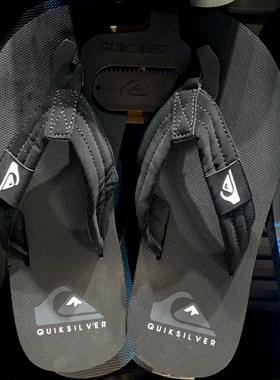 2022包邮耐磨年现货夏季男士夹角纯黑简约潮牌人字拖