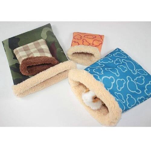 Plush Hamster Nest Sleeping Bag Winter Warm Guinea Pig Nest
