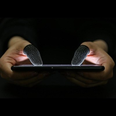 1Pair Durable Gaming Finger Sleeves Professional Flexibilit