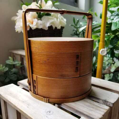 Japanese style lacquer double deck portable lunch box