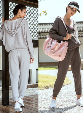 New Sports Suit Women Thin Section Loose Harlan