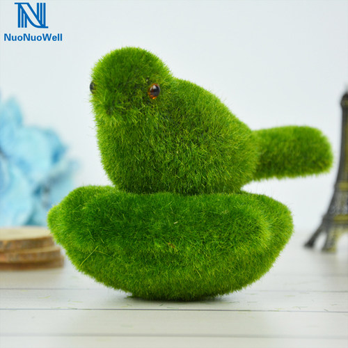 NuoNuoWell 2x Artificial Turf Bird With Nest Lichen Cover