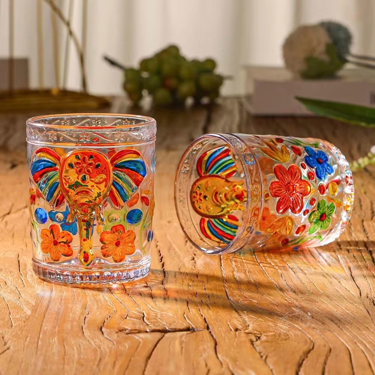 双支花繁锦色吉象人工彩绘浮雕雕水杯SRT